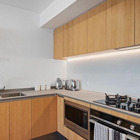 Winona Of Wanaka - Luxury Lakefront Apartment Exterior photo
